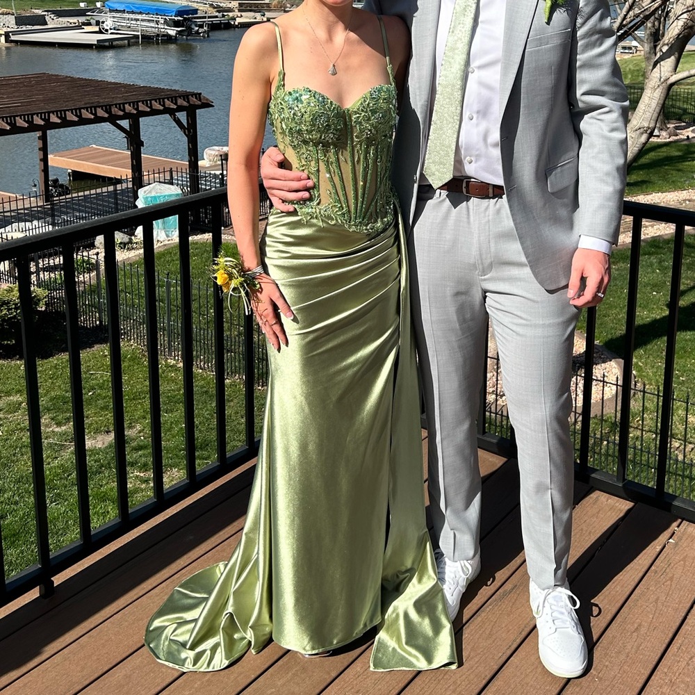 Green Prom dress size XS!!